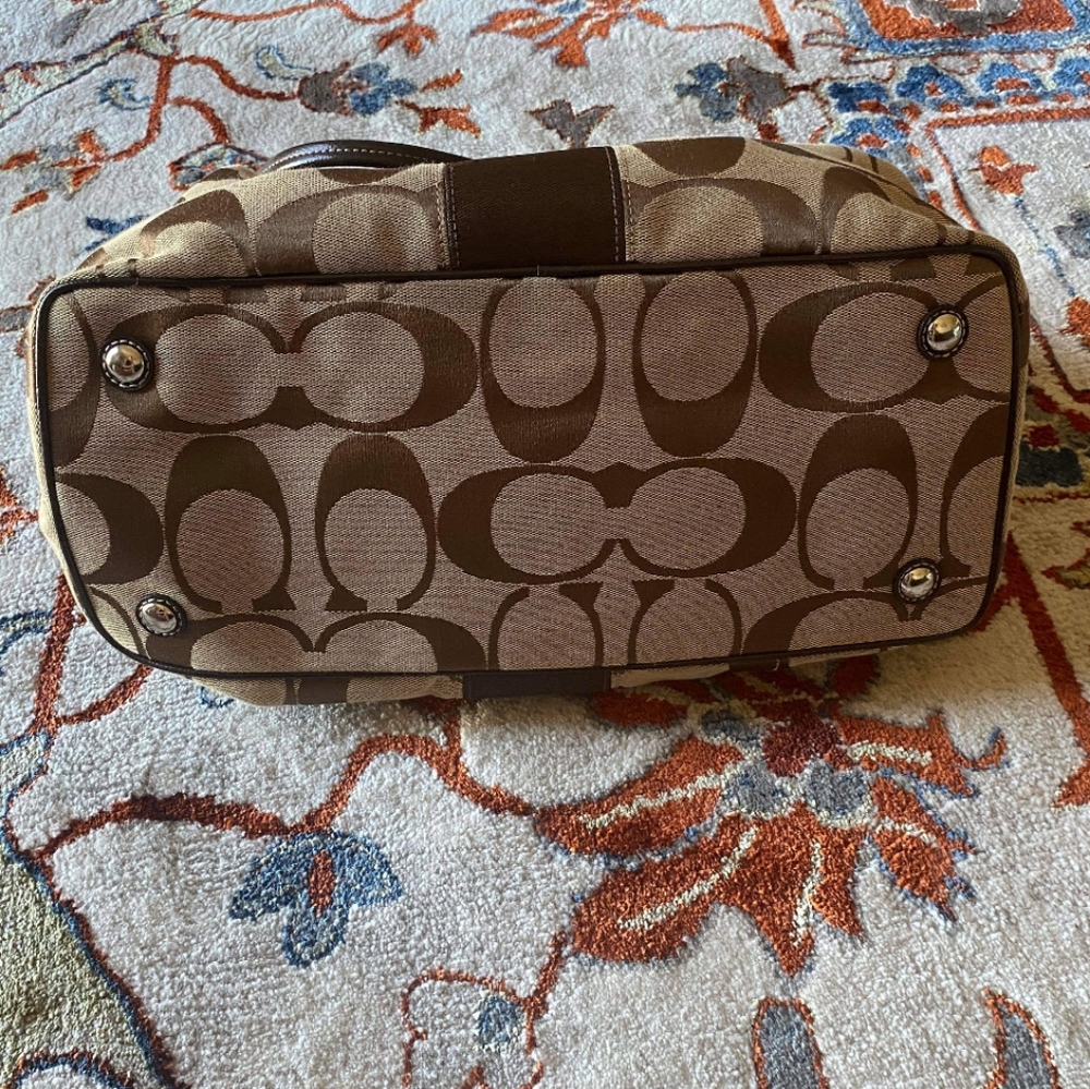Coach Vintage Bag In Signature Canvas Large Gem